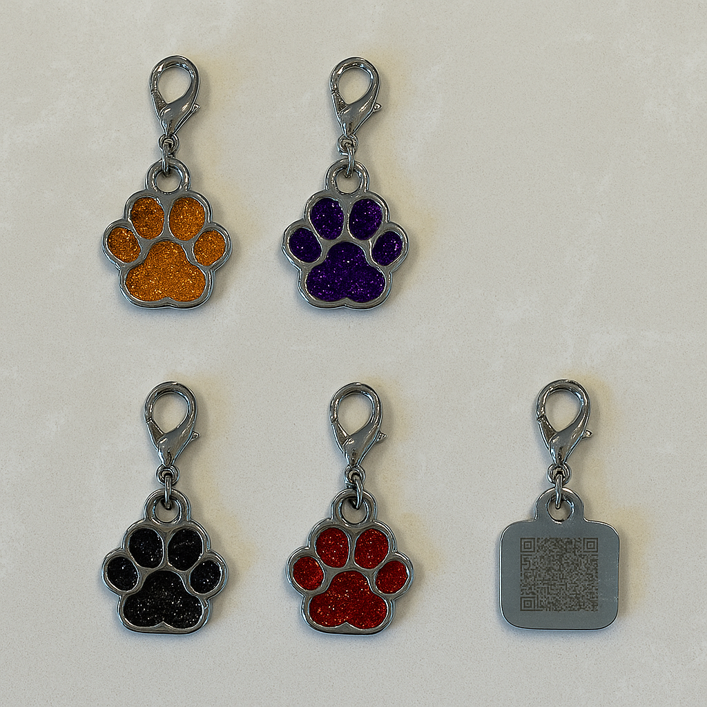 Paw Pendant | QR coded