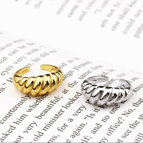 Kruvasan Adjustable Ring