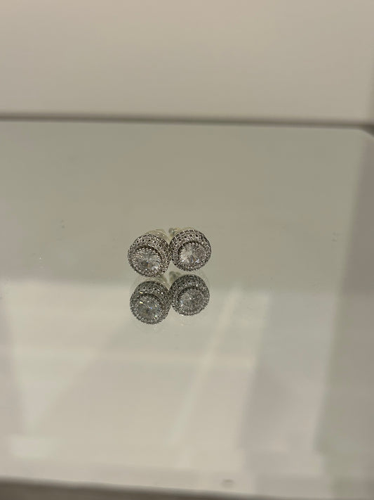 Halo Studs