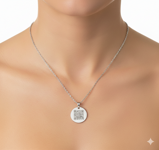 The Classic Pendant Necklace | QR Code Engravable